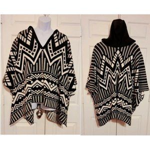 Express black & white Aztec Tribal print hooded knit poncho